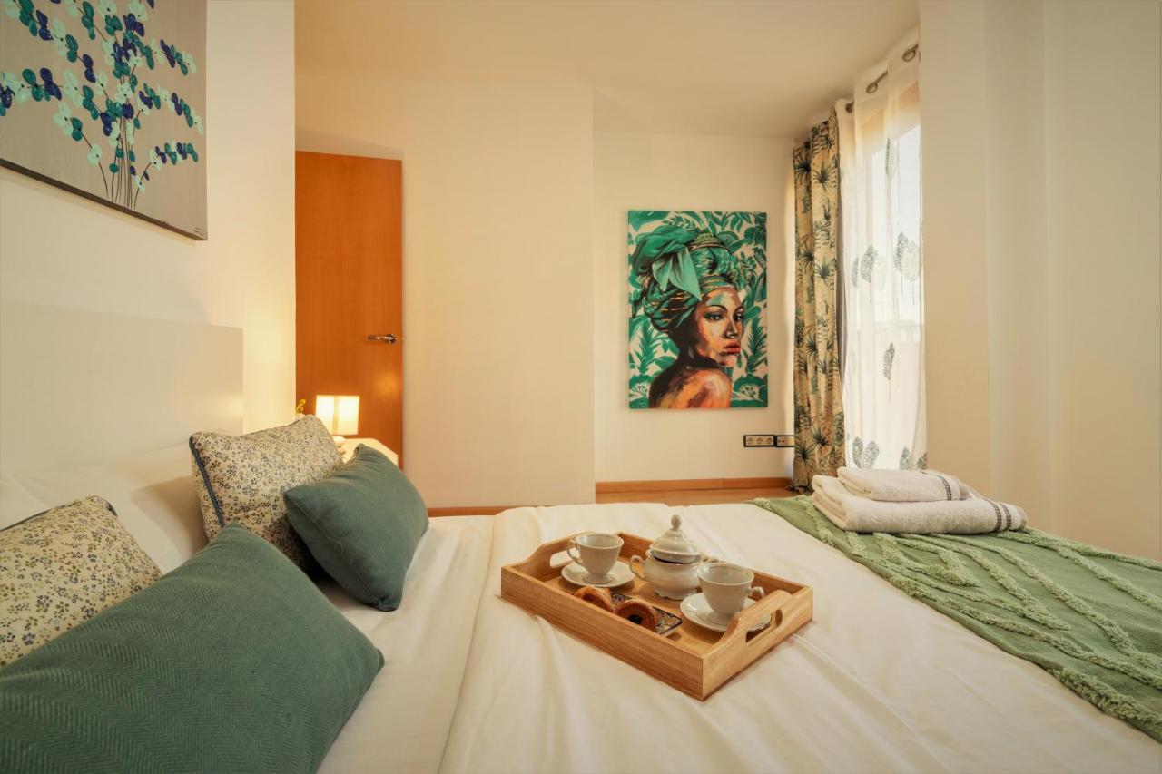 Penthouse Duplex In A 4 Floors Spanish House -8 Min To Center By Metro València