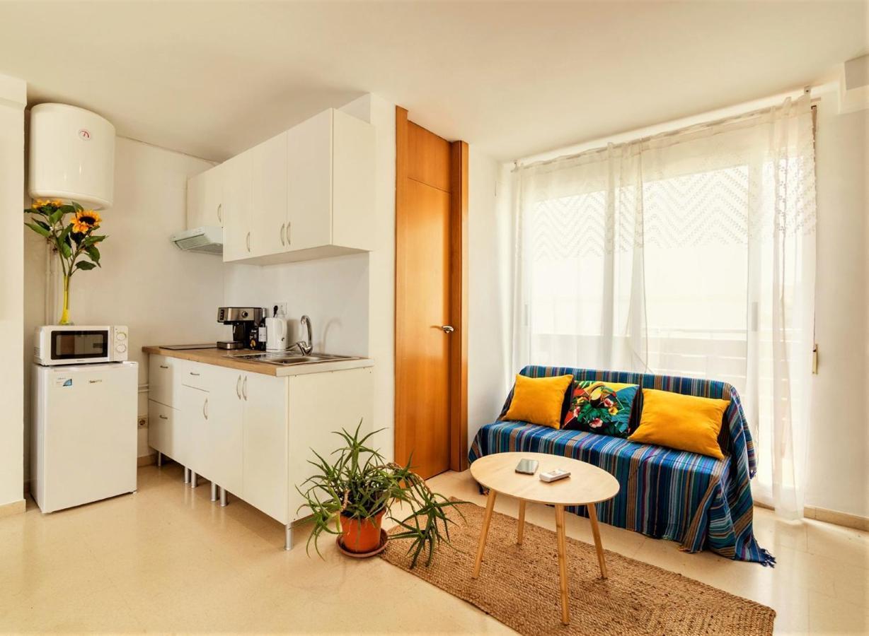 Penthouse Duplex In A 4 Floors Spanish House -8 Min To Center By Metro Apartament *
