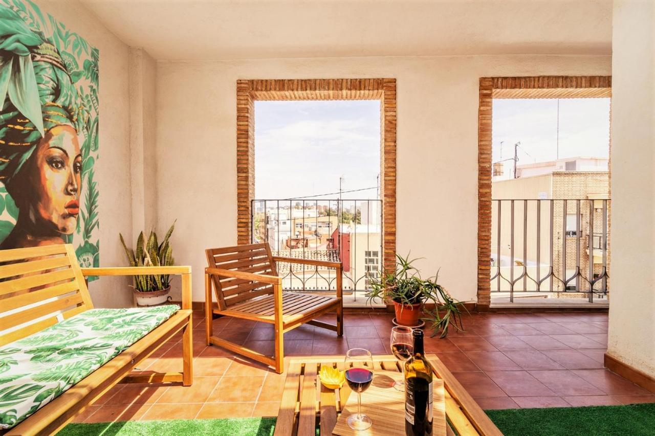 Penthouse Duplex In A 4 Floors Spanish House -8 Min To Center By Metro * València