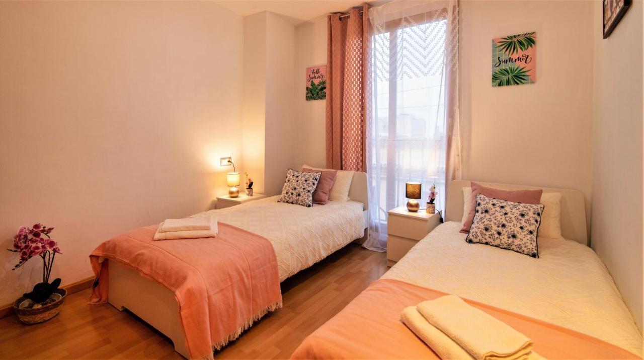Apartament Penthouse Duplex In A 4 Floors Spanish House -8 Min To Center By Metro