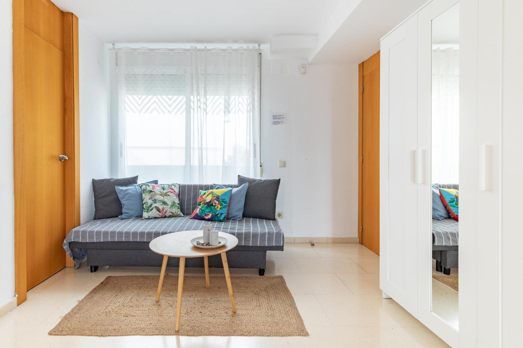 Apartament Penthouse Duplex In A 4 Floors Spanish House -8 Min To Center By Metro *
