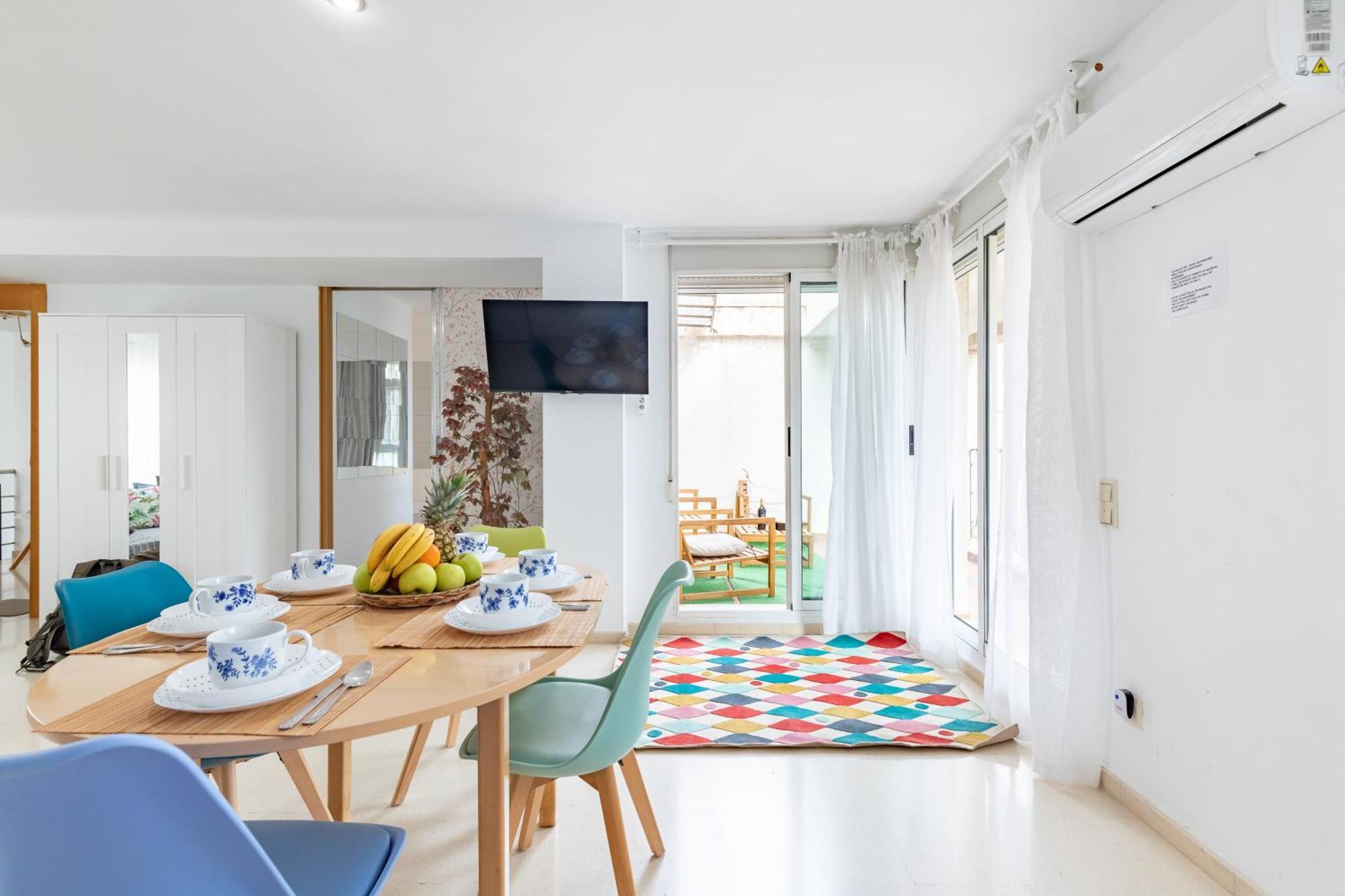 Penthouse Duplex In A 4 Floors Spanish House -8 Min To Center By Metro * València