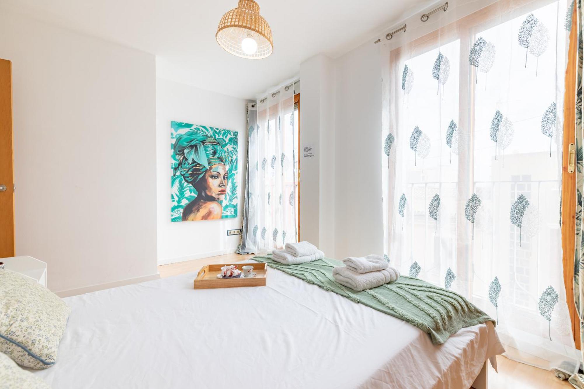 Apartament Penthouse Duplex In A 4 Floors Spanish House -8 Min To Center By Metro *
